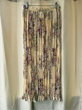 Vintage 90s Rampage Romantic Butter Yellow Floral Crinkle Maxi Skirt